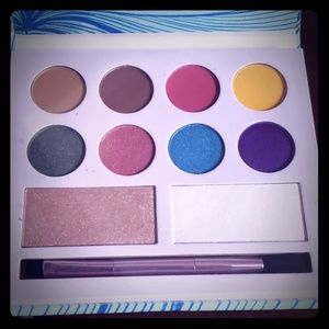 Eyeshadow Palette